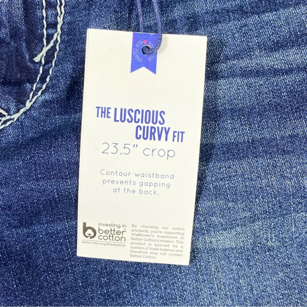 Wallflower Jeans Women 7 Luscious Curvy Fit Straight Leg Crop Mid Rise Denim NWT - Picture 5 of 14